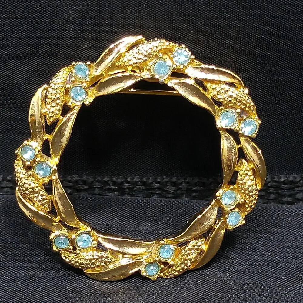 Vintage Wreath Brooch, Signed Gerry's, Light Blue Rhinestones, 1960s Jewelry